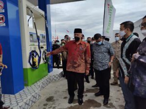 Gubernur Mahyeldi Resmikan SPBU Nelayan, Jaga Pasokan Kebutuhan Melaut