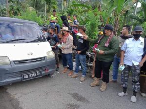 Peduli Prokes, PORBBI Sumbar Berbagi Masker