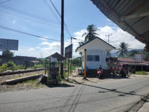 Rawan Kecelakaan, BTP Sumbagbar Bangun Pos dan Pintu Perlintasan di Simpang Anak Aia