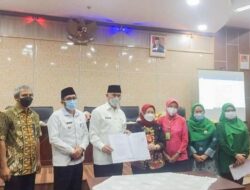 Rakor Bersama Deputi Koordinasi Pengelolaan Lingkungan dan Kehutanan, Hendri Septa Paparkan Pengelolaan Sampah di Padang