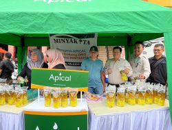 Apical Group Gelar Bazar Minyak Goreng dan Sosialisasi HET di Padang