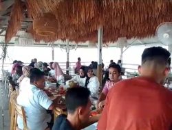 Jurnalis 3 Provinsi dijamu Seafood Maknyoss di Kota Dumai oleh Kanwil Pegadaian II Pekanbaru