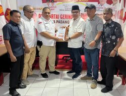 Alkudri Ambil Formulir Sebagai Wako- Wawako di DPC Gerindra Padang