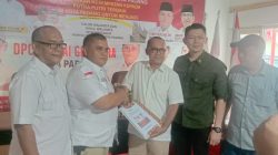 Ambil Formulir Balon Wako Padang di DPC Gerindra Padang, Desrio Putra : Siap Melawan Siapa pun di Pilwakot Padang