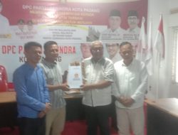 Syafrial Kani Ambil Formulir Balon Wako Padang di DPC Gerindra Padang, Mengusung Progul Kesehatan dan Pendidikan Gratis