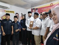 Kembalikan Formulir Bakal Wako Padang ke DPC Gerindra Padang, Fadly Amran : Berikhtiar untuk Mengabdi untuk Kota Padang